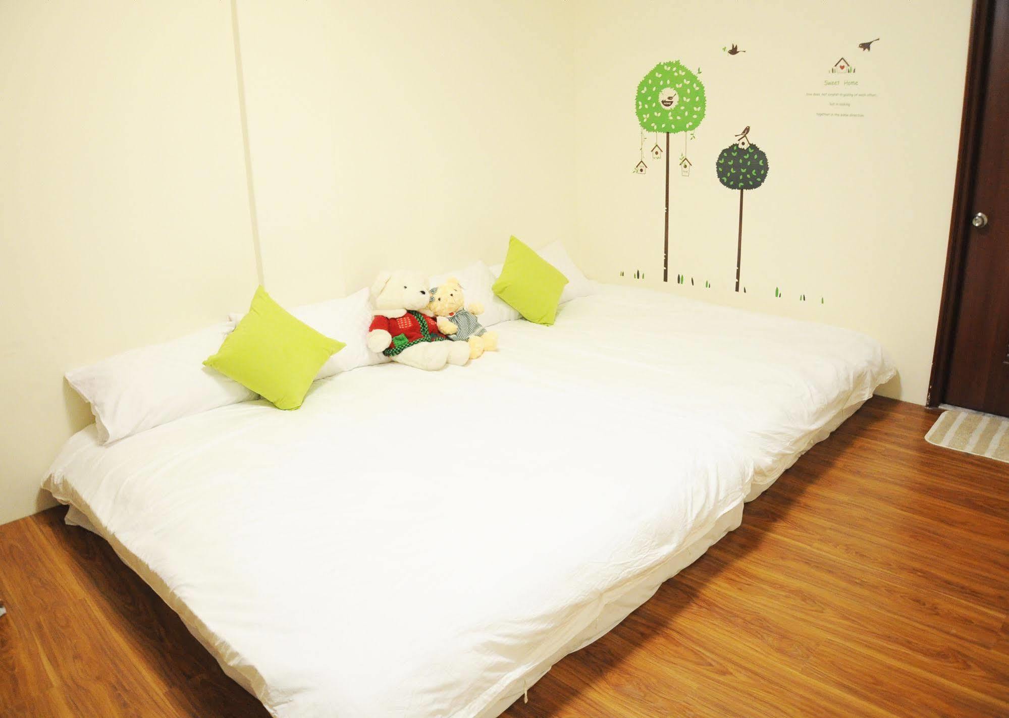 Taitung Enjoy Lane 17 B&B מראה חיצוני תמונה